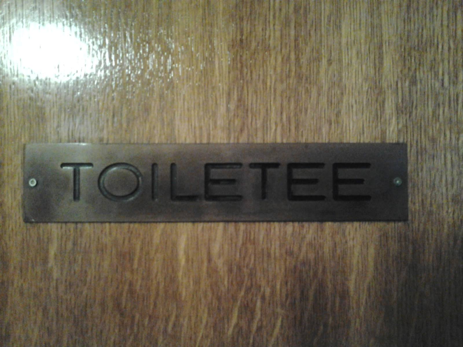 Toiletee